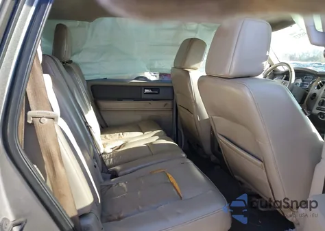 2008 Ford Expedition Xlt z USA, uszkodzony, nr VIN 1FMFU155X8LA86187